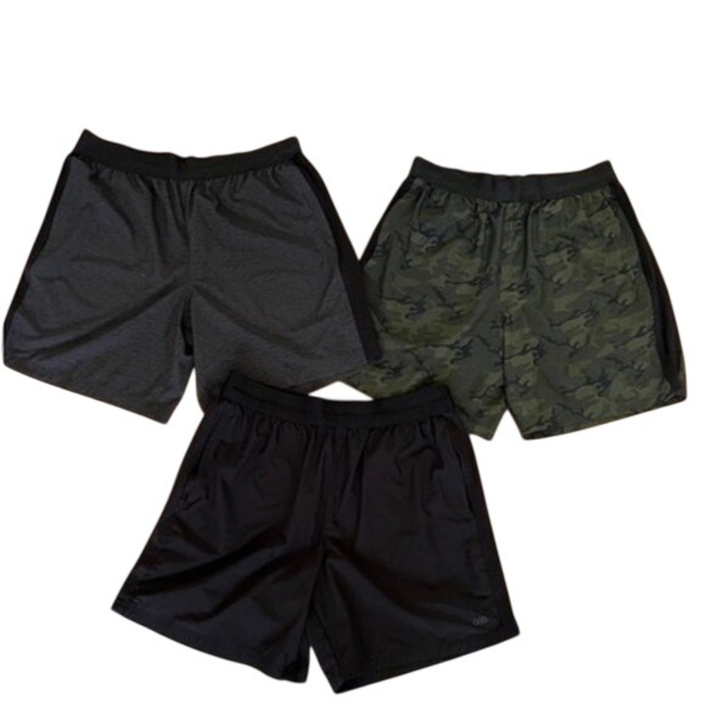 LEG3ND Mens Athletic Shorts Bundle Size Large Black Grey Camo 3 Pack Workout